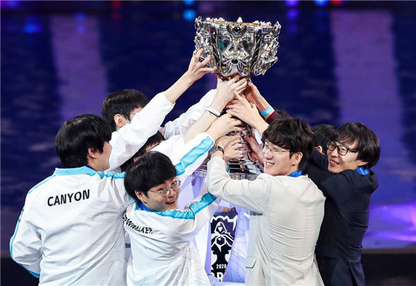 Dragon Ranger Gaming Defeats XLG Esports - VCT 2025： China Stage 2